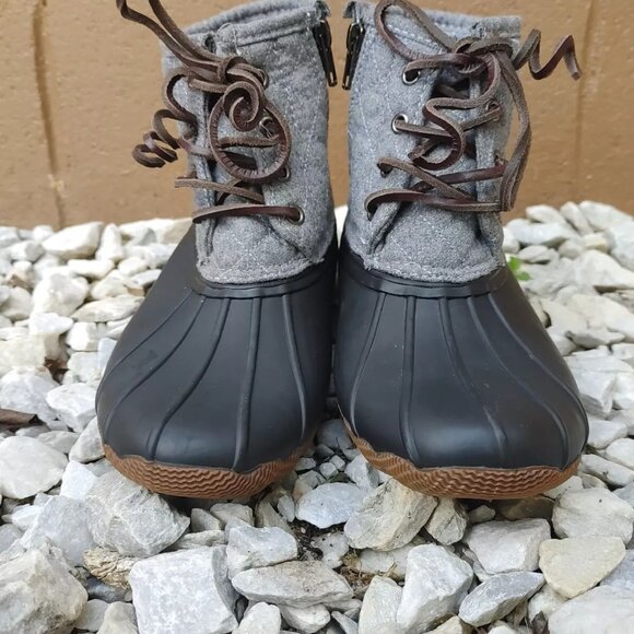 Steve Madden Torrent Round Toe Lace Up Ankle Rainboots- Size: 6 - Picture 3 of 9